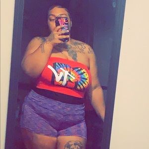 Meet your Posher, NYA MOE